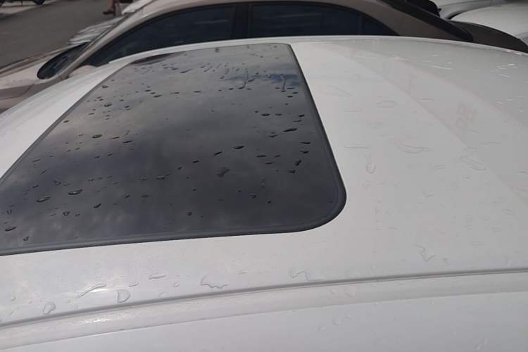 Used Lexus ES 2023 200 Excellence Edition Roof