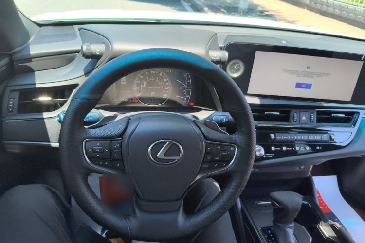 Used Lexus ES 2023 200 Excellence Edition Steering Wheel