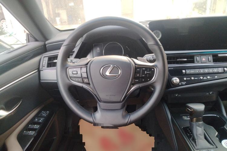 Used Lexus ES 2023 200 Excellence Edition Steering Wheel