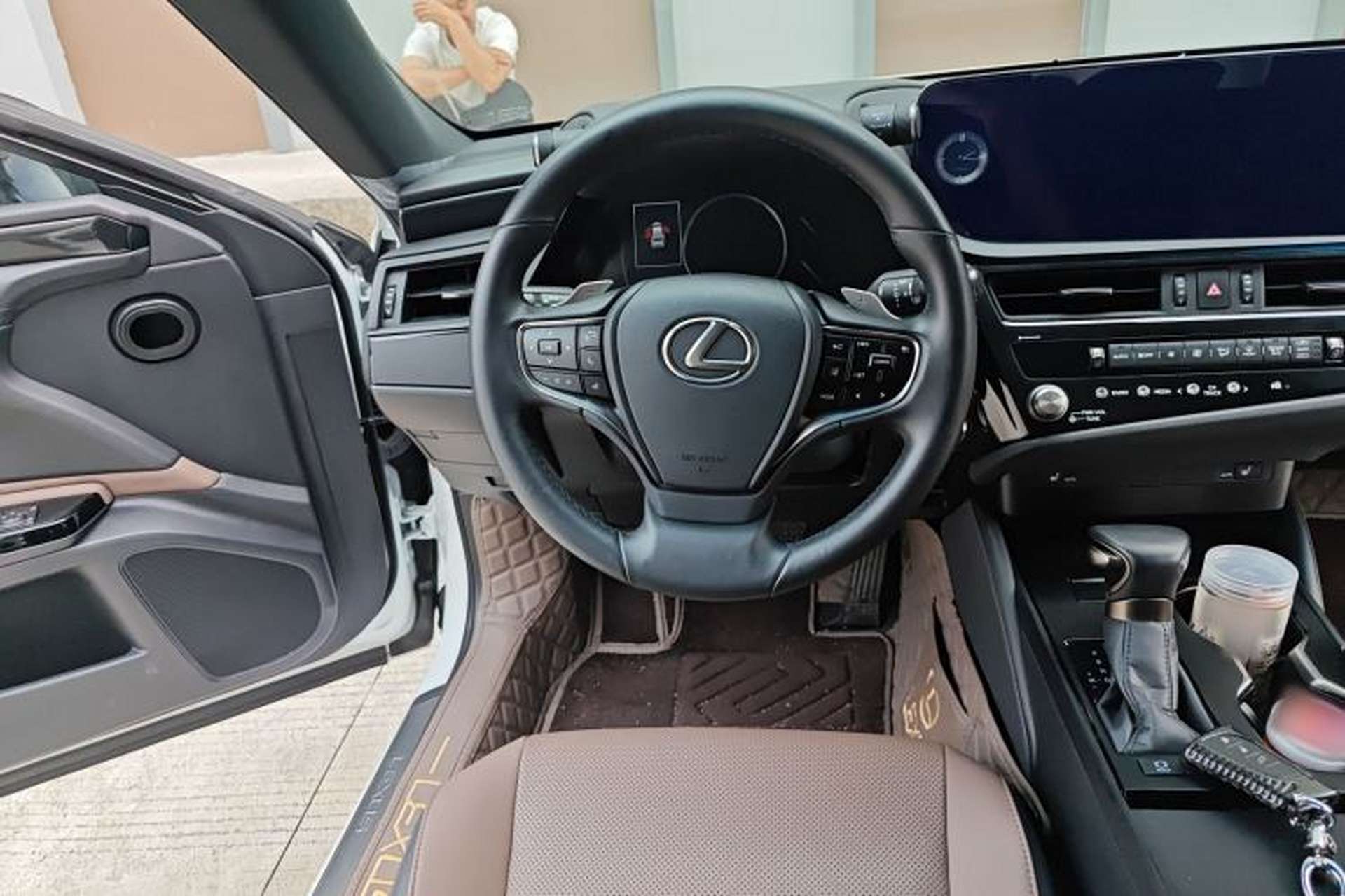 Used Lexus ES 2023 200 Excellence Edition Steering Wheel