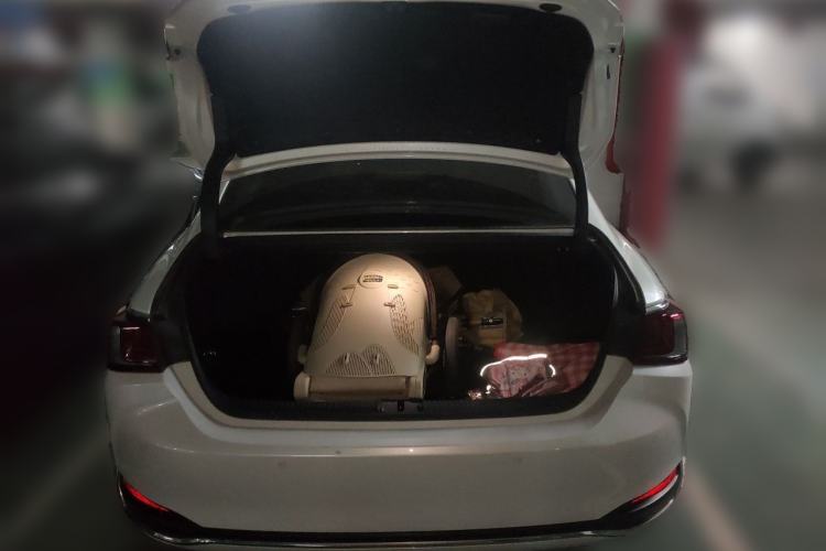 Used Lexus ES 2023 200 Luxury Edition Trunk
