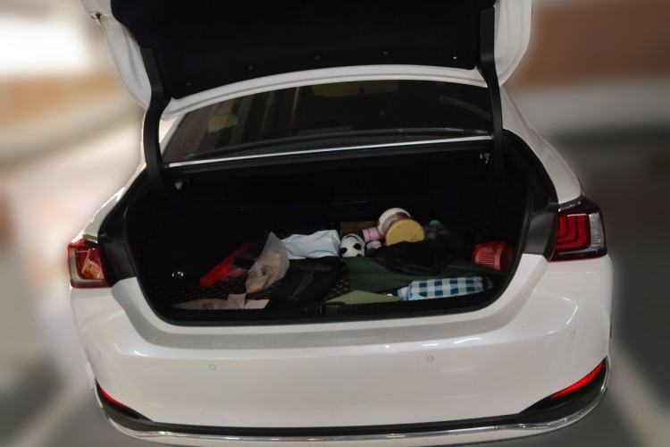 Used Lexus ES 2023 200 Excellence Edition Trunk