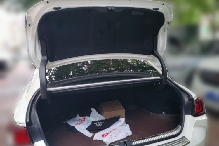 Used Lexus ES 2023 200 Excellence Edition Trunk