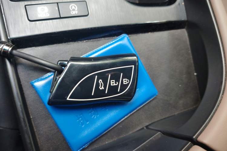 Used Lexus ES 2023 200 Excellence Edition Vehicle Key