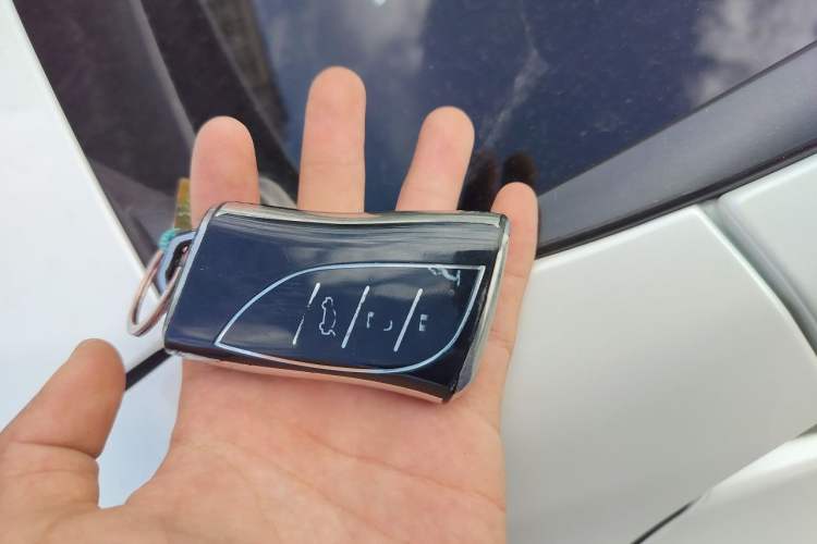 Used Lexus ES 2023 200 Excellence Edition Vehicle Key