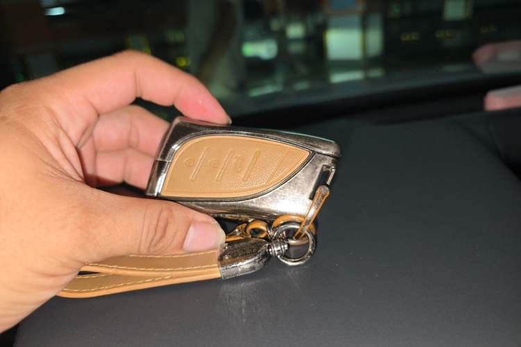 Used Lexus ES 2023 200 Excellence Edition Vehicle Key