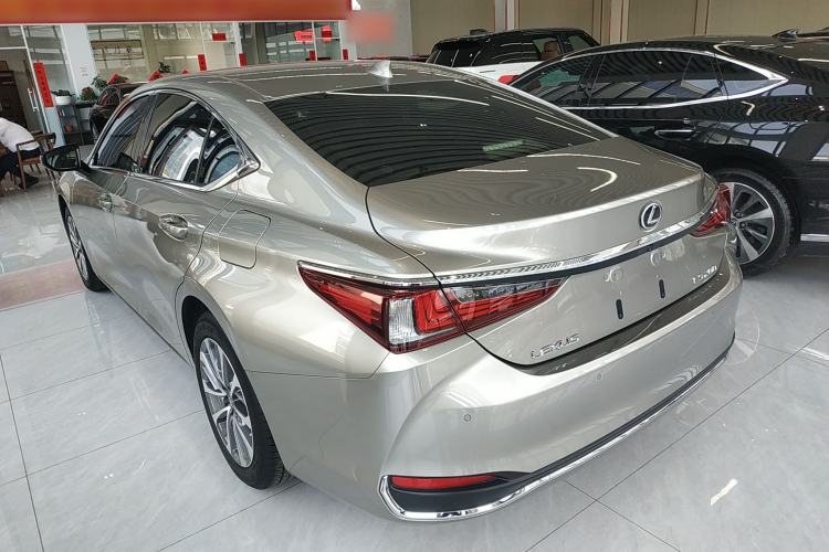 Used Lexus ES 2023 200 Excellence Edition Exterior 2