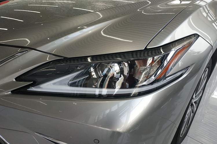 Used Lexus ES 2023 200 Excellence Edition Left Front Headlight