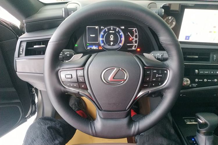 Used Lexus ES 2023 200 Excellence Edition Steering Wheel