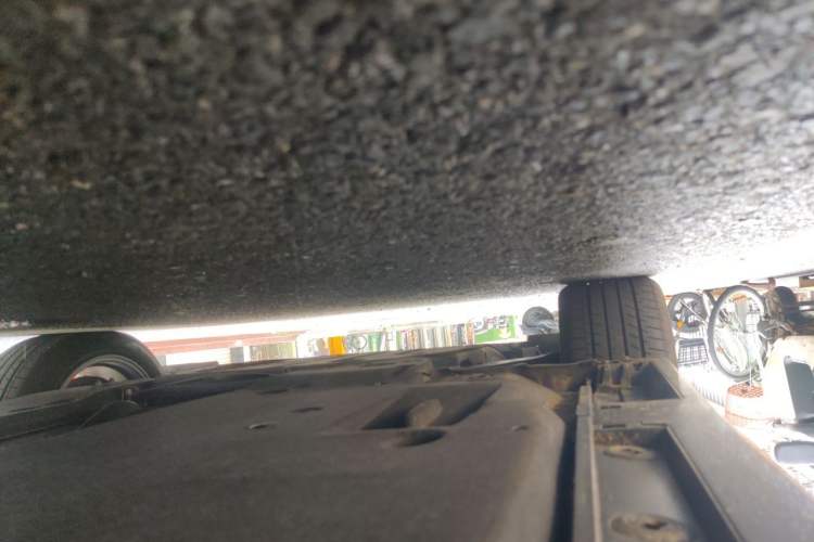 Used Lexus ES 2024 200 Premium Edition Chassis Front Left