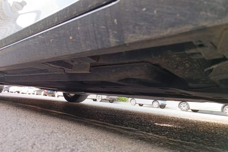 Used Lexus ES 2024 200 Premium Edition Chassis Front Right
