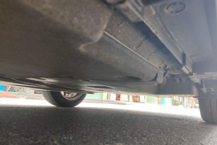 Used Lexus ES 2024 200 Premium Edition Chassis Rear Left