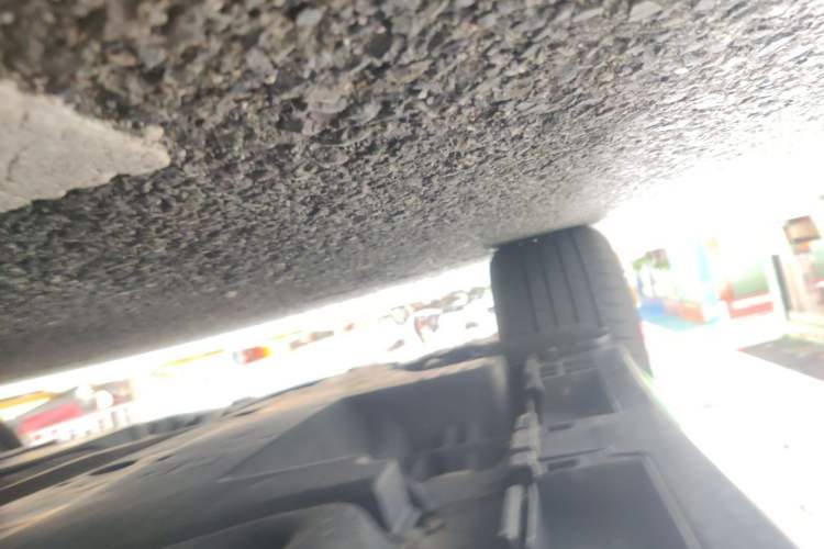 Used Lexus ES 2024 200 Premium Edition Chassis Rear Right