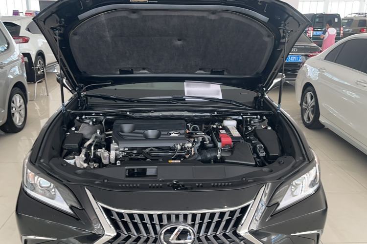 Used Lexus ES 2024 200 Premium Edition Engine Bay