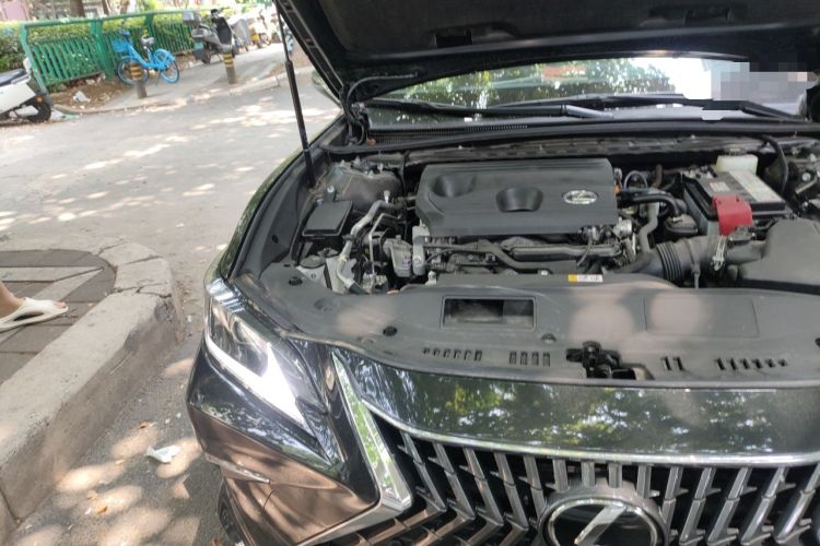 Used Lexus ES 2024 200 Premium Edition Engine Bay Right