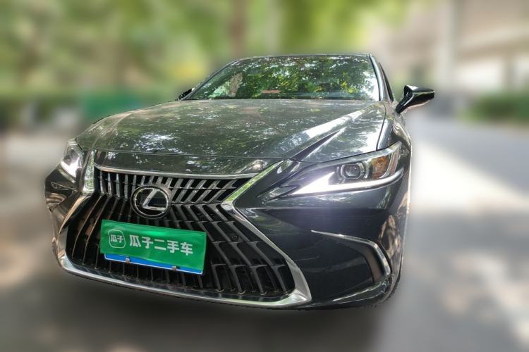 Used Lexus ES 2024 200 Premium Edition Front
