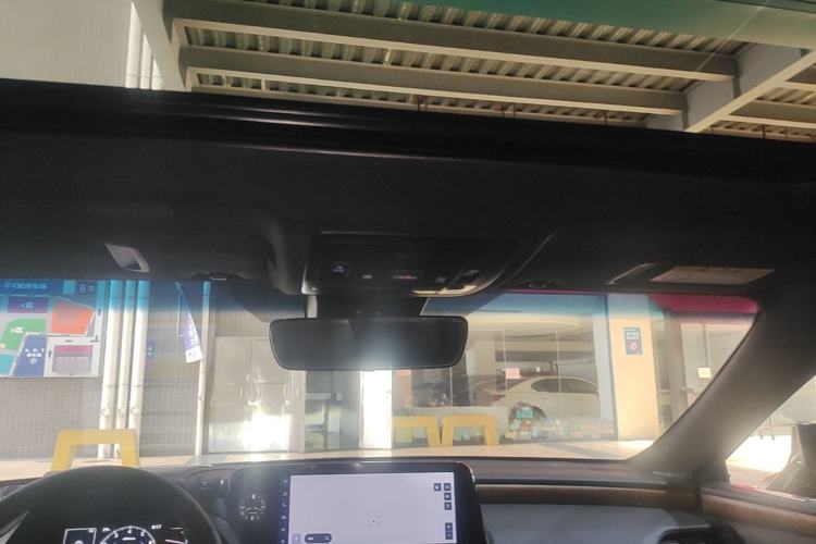 Used Lexus ES 2024 200 Premium Edition Headliner