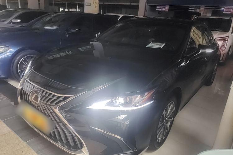 Used Lexus ES 2024 200 Premium Edition Guazi used car, China used car export, Used car for sale, Used Lexus cars, Cheapest cars for sale