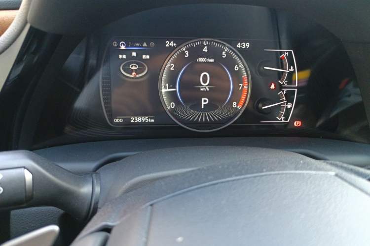 Used Lexus ES 2024 200 Premium Edition Odometer Close Up