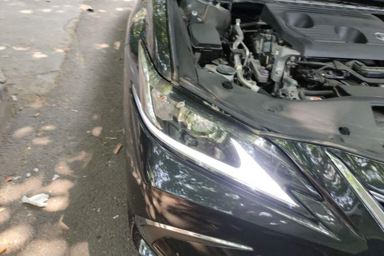 Used Lexus ES 2024 200 Premium Edition Right Front Headlight