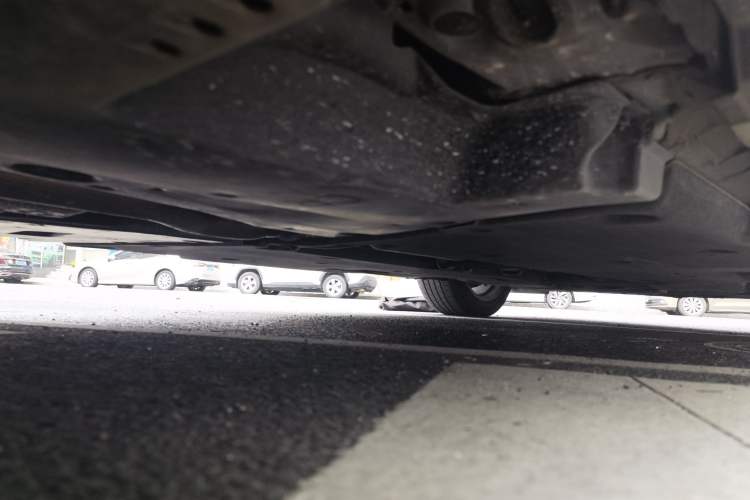 Used Lexus ES 2024 200 Premium Edition Chassis Rear Right