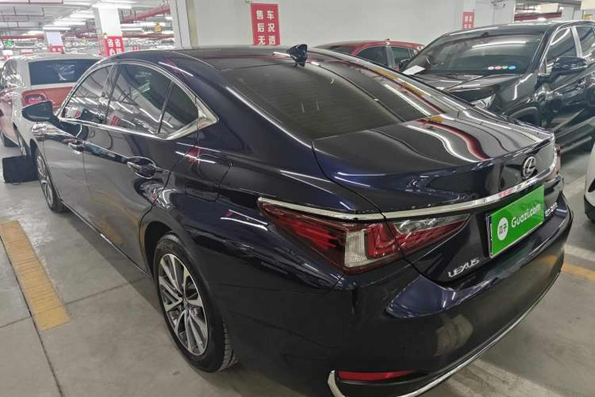 Used Lexus ES 2024 200 Premium Edition Exterior 3