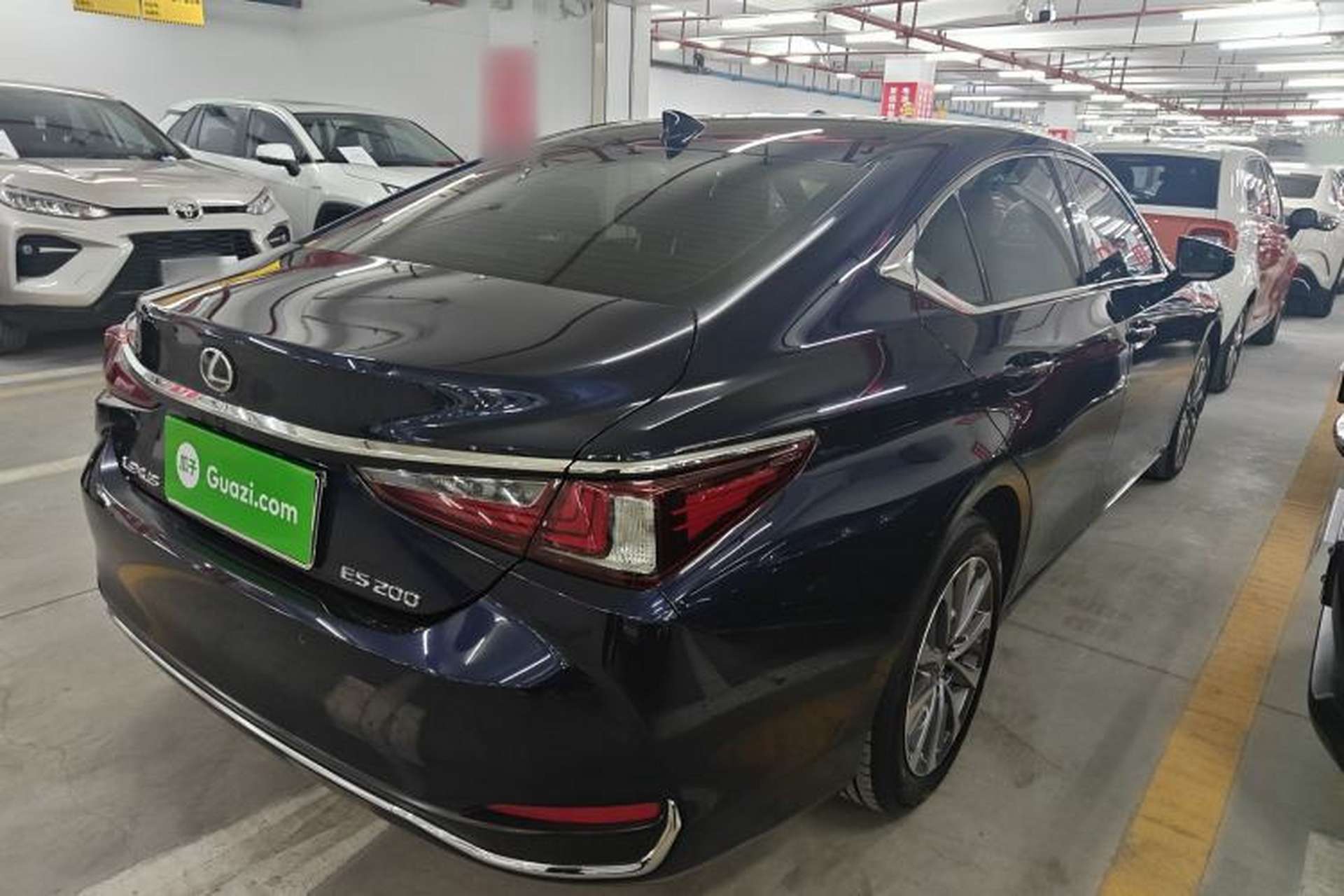 Used Lexus ES 2024 200 Premium Edition Exterior 5