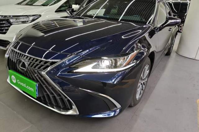 Used Lexus ES 2024 200 Premium Edition
