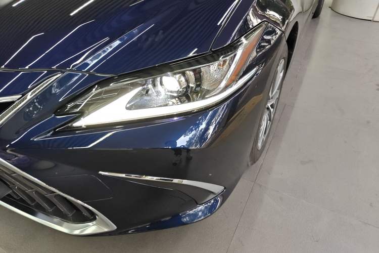 Used Lexus ES 2024 200 Premium Edition Left Front Headlight
