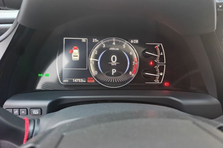 Used Lexus ES 2024 200 Premium Edition Odometer Close Up