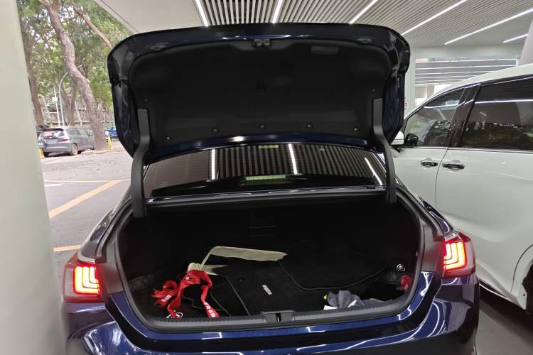 Used Lexus ES 2024 200 Premium Edition Trunk