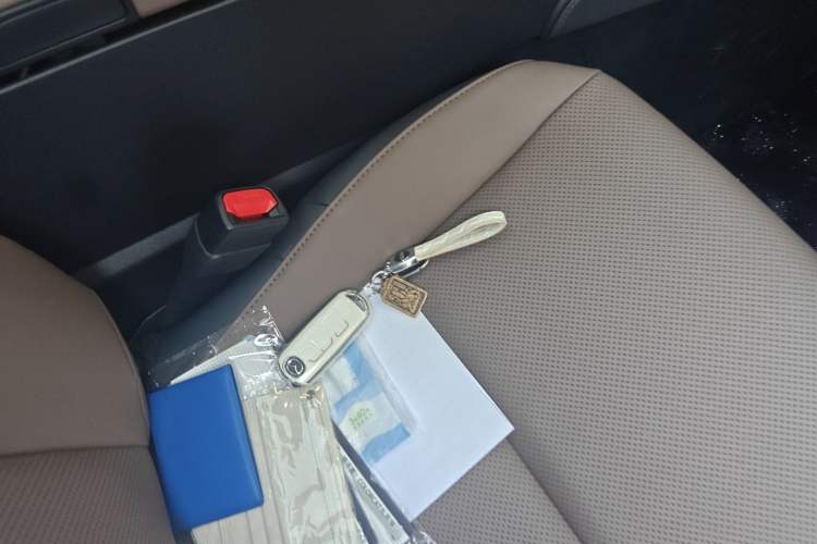 Used Lexus ES 2024 200 Premium Edition Vehicle Key