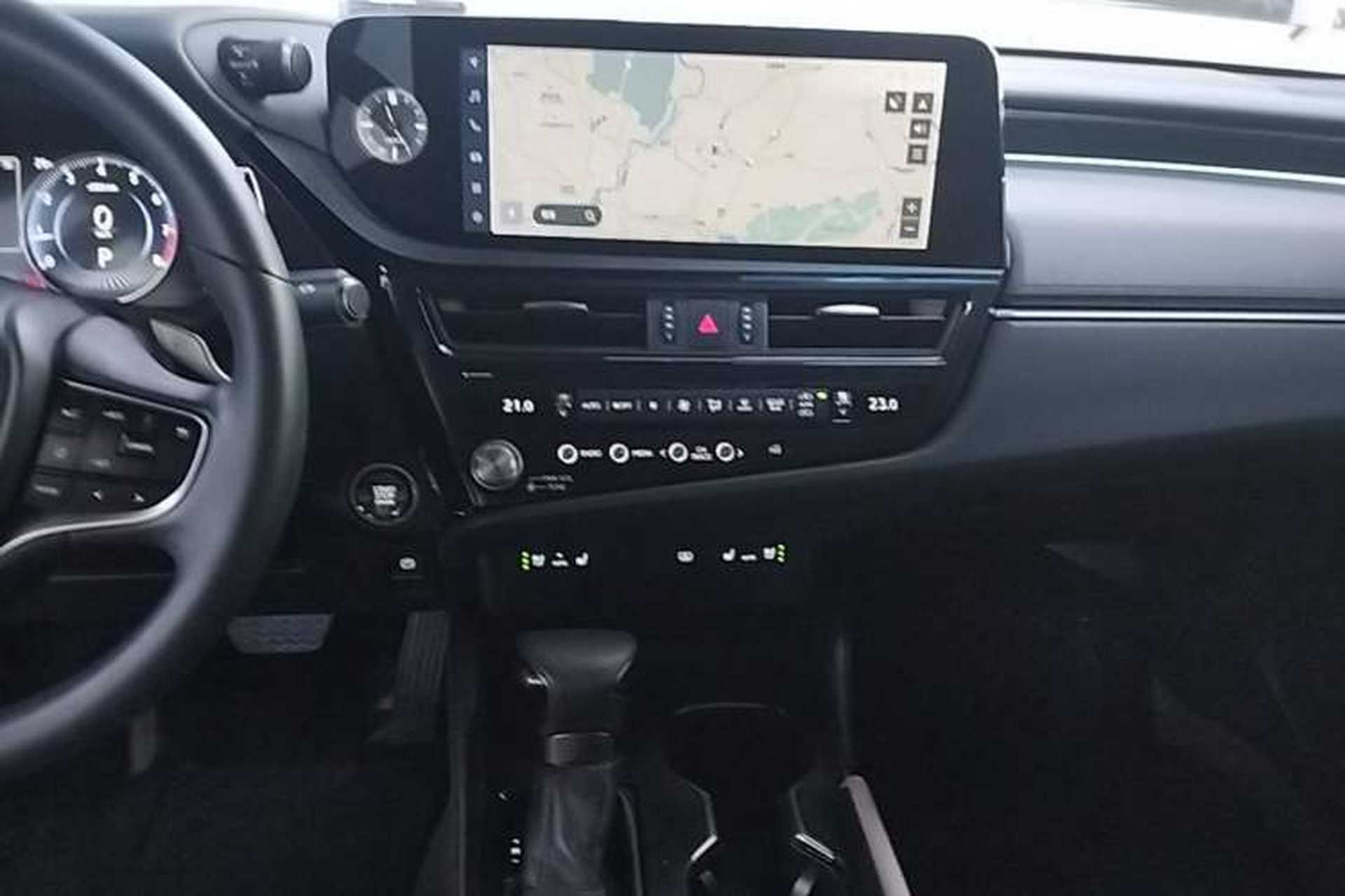 Used Lexus ES 2024 200 Premium Edition Audio And AC Panel