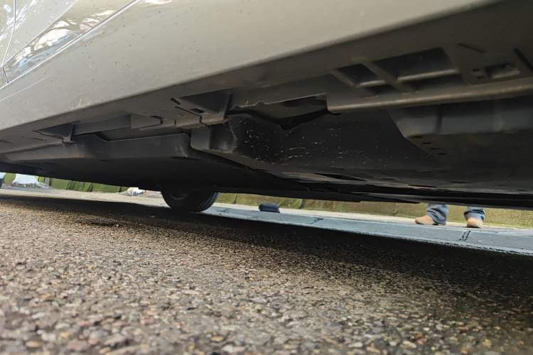 Used Lexus ES 2024 200 Premium Edition Chassis Rear Left