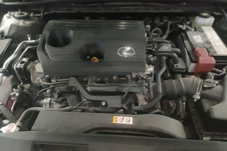 Used Lexus ES 2024 200 Premium Edition Engine Bay