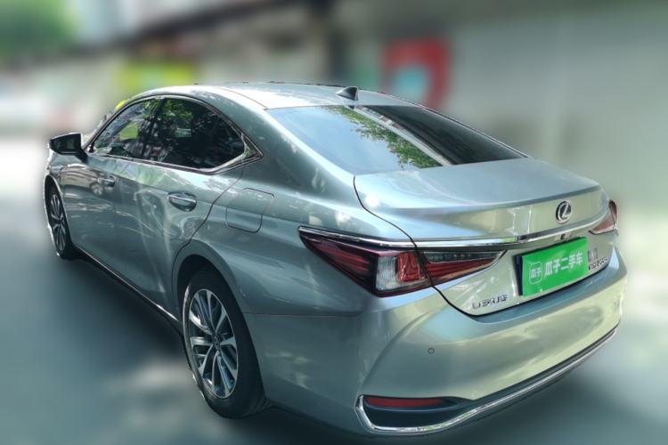 Used Lexus ES 2024 200 Premium Edition Exterior 3