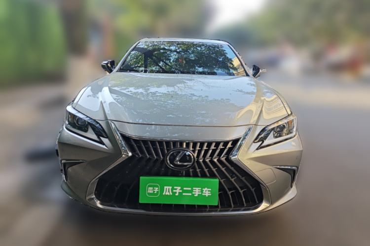Used Lexus ES 2024 200 Premium Edition Front
