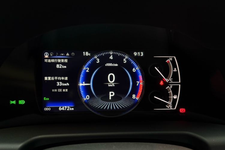 Used Lexus ES 2024 200 Premium Edition Odometer Close Up