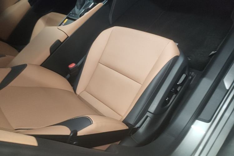 Used Lexus ES 2024 200 Premium Edition Right Front Seat