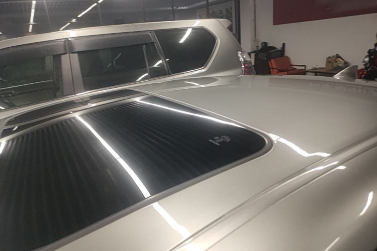 Used Lexus ES 2024 200 Premium Edition Roof