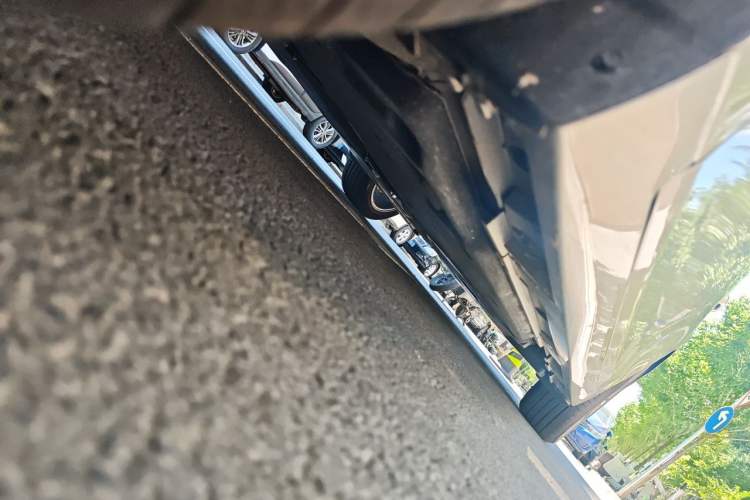Used Lexus ES 2024 200 Premium Edition Chassis Front Left