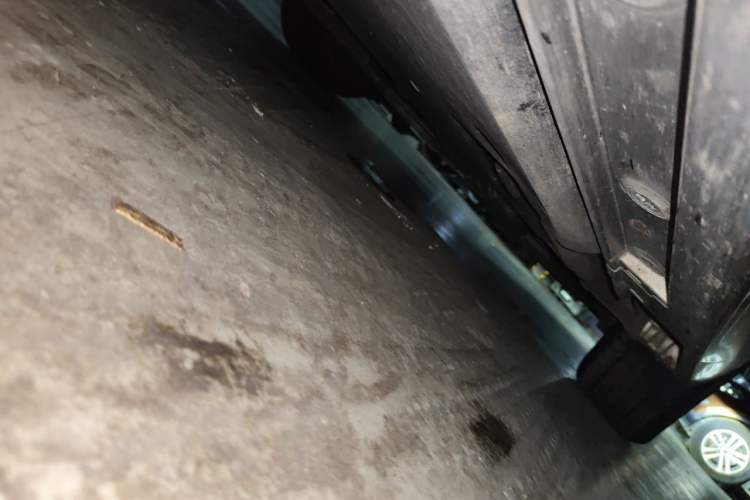 Used Lexus ES 2024 200 Premium Edition Chassis Front Right