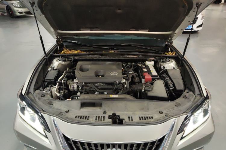 Used Lexus ES 2024 200 Premium Edition Engine Bay