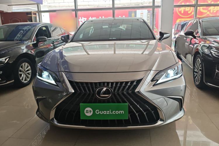 Used Lexus ES 2024 200 Premium Edition Exterior 1