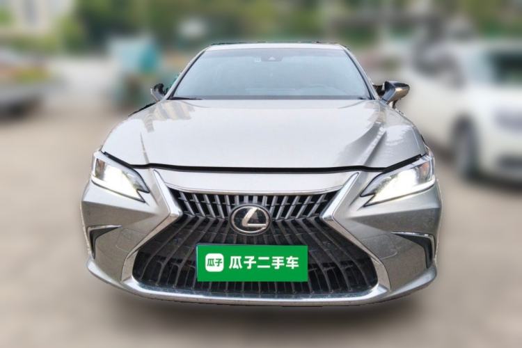 Used Lexus ES 2024 200 Premium Edition Front