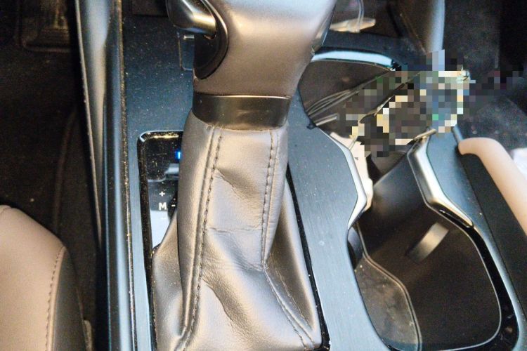 Used Lexus ES 2024 200 Premium Edition Gear Lever