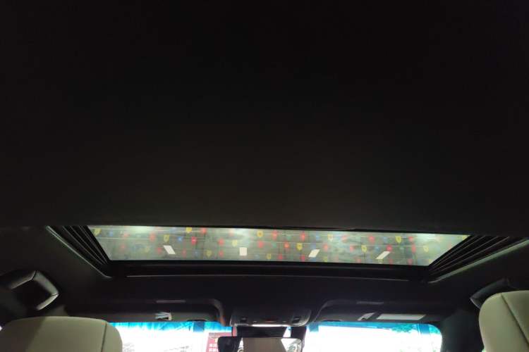 Used Lexus ES 2024 200 Premium Edition Headliner