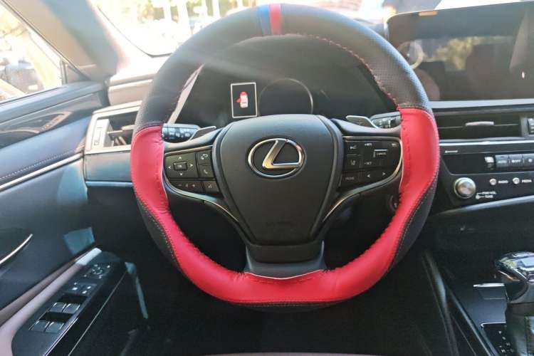 Used Lexus ES 2024 200 Premium Edition Steering Wheel