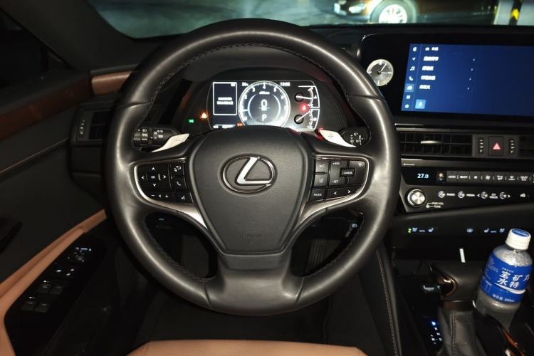 Used Lexus ES 2024 200 Premium Edition Steering Wheel