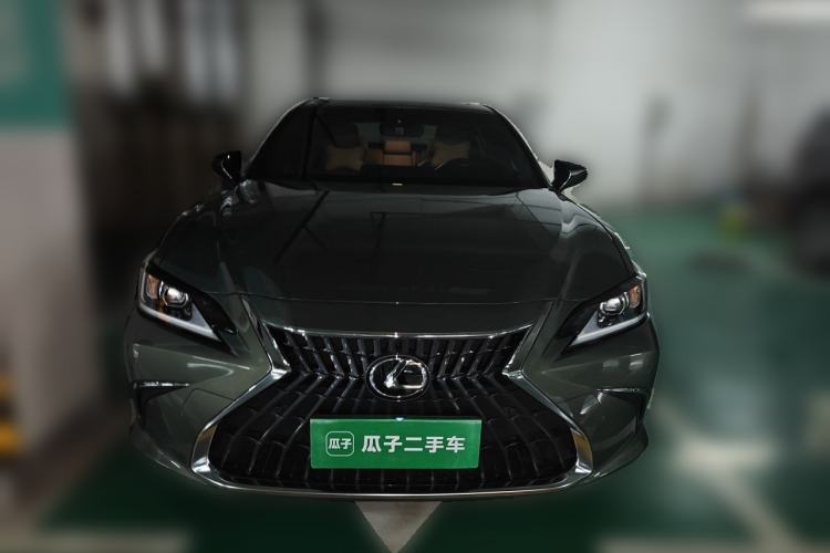 Used Lexus ES 2024 200 Premium Edition Front